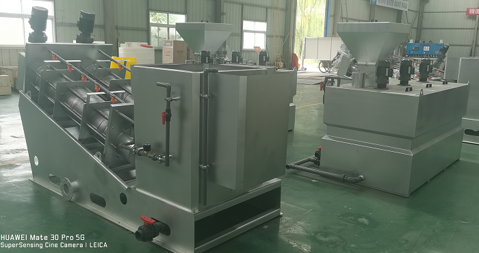 疊螺機(jī)、全自動(dòng)加藥裝置加工中